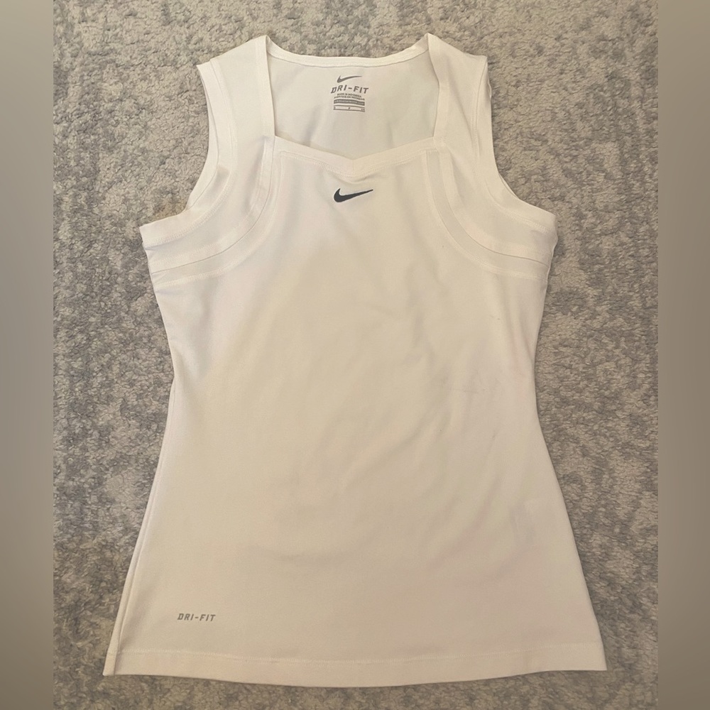White Nike pickle ball Tank